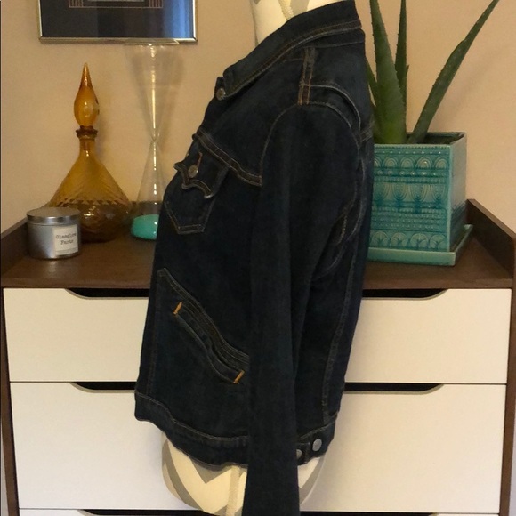 Levi Jean Jacket - Picture 2 of 6